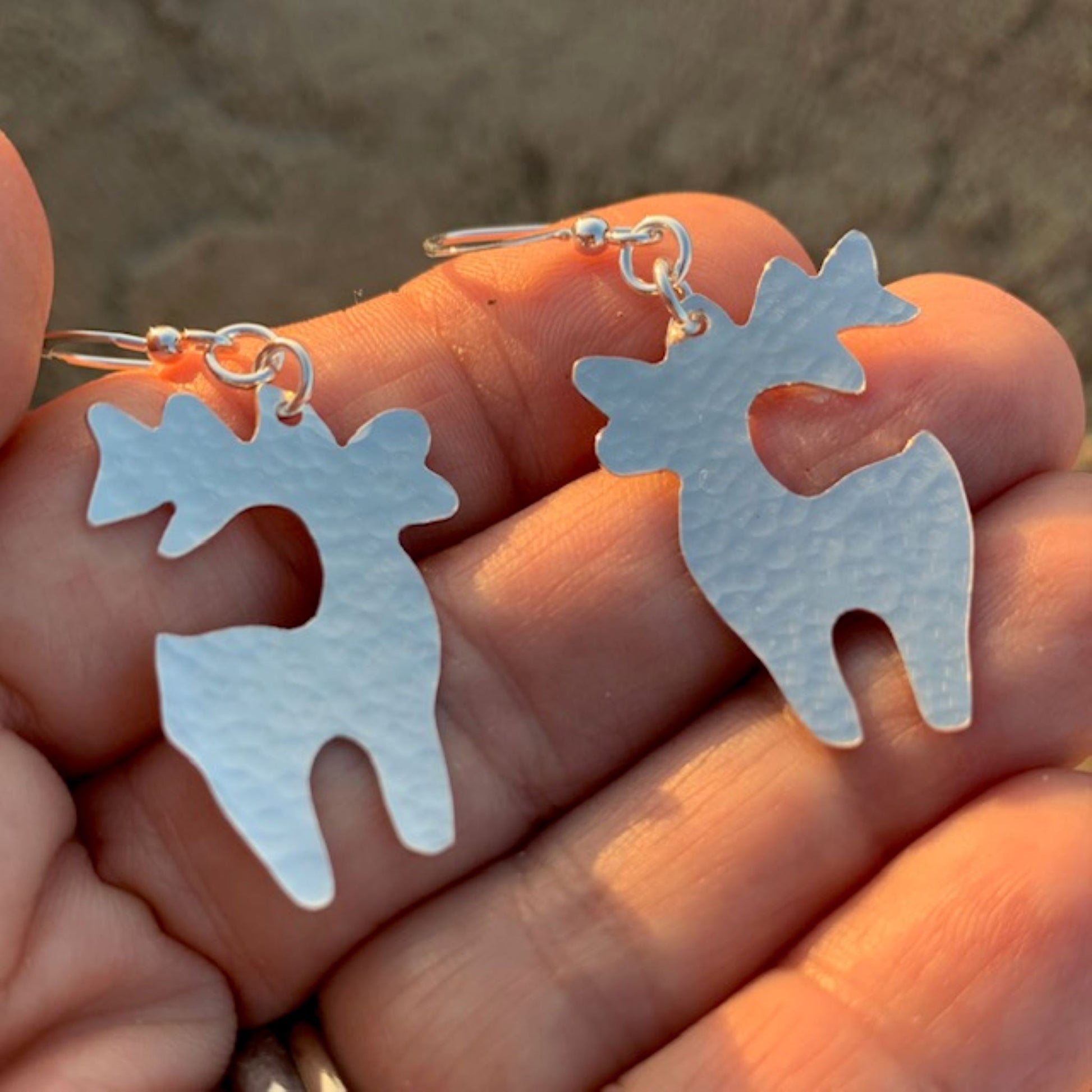 925 Sterling Silver Hammered Dangly Reindeer Earrings
