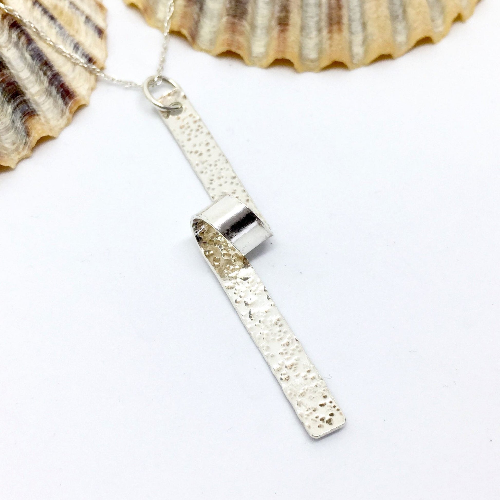 925 Sterling Silver Scroll Pendant