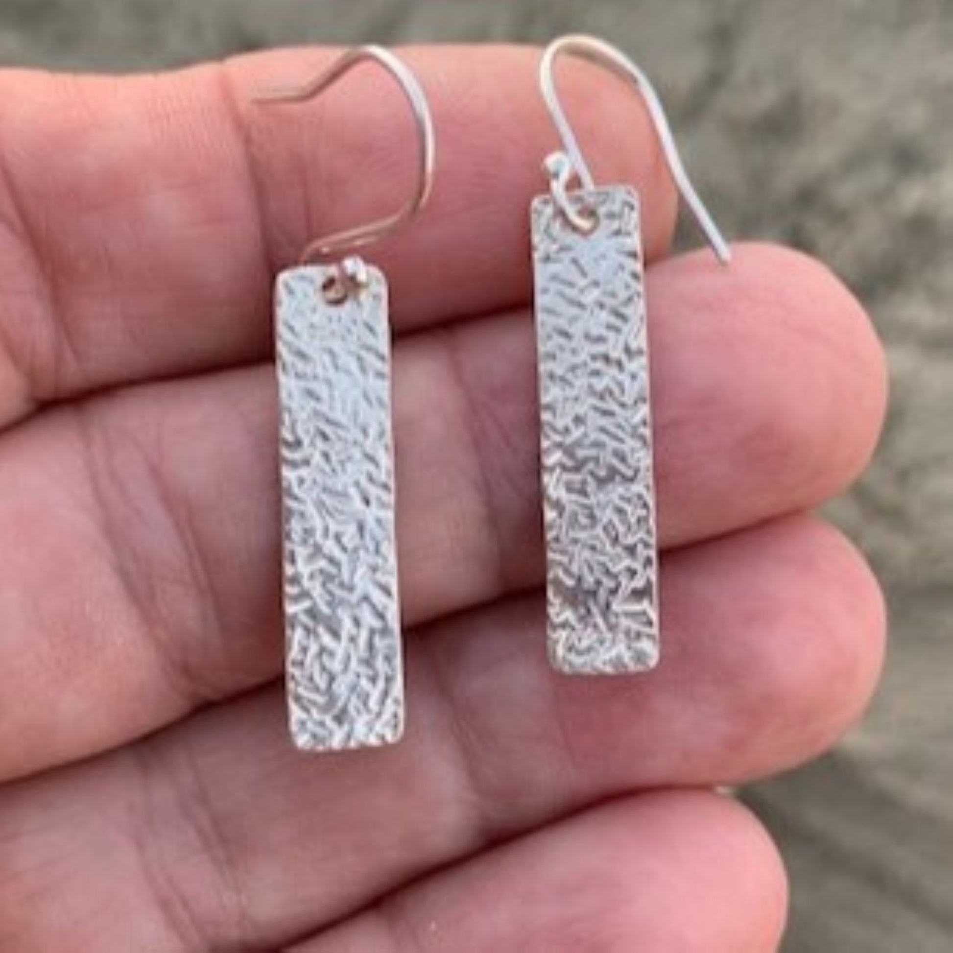 925 Sterling Silver Sprinkles Patter Bar Earrings