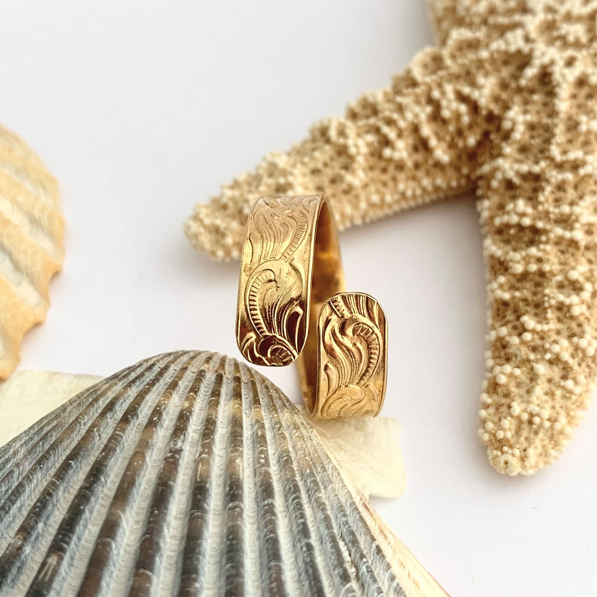 Patterned Spiral Wrap Brass Ring