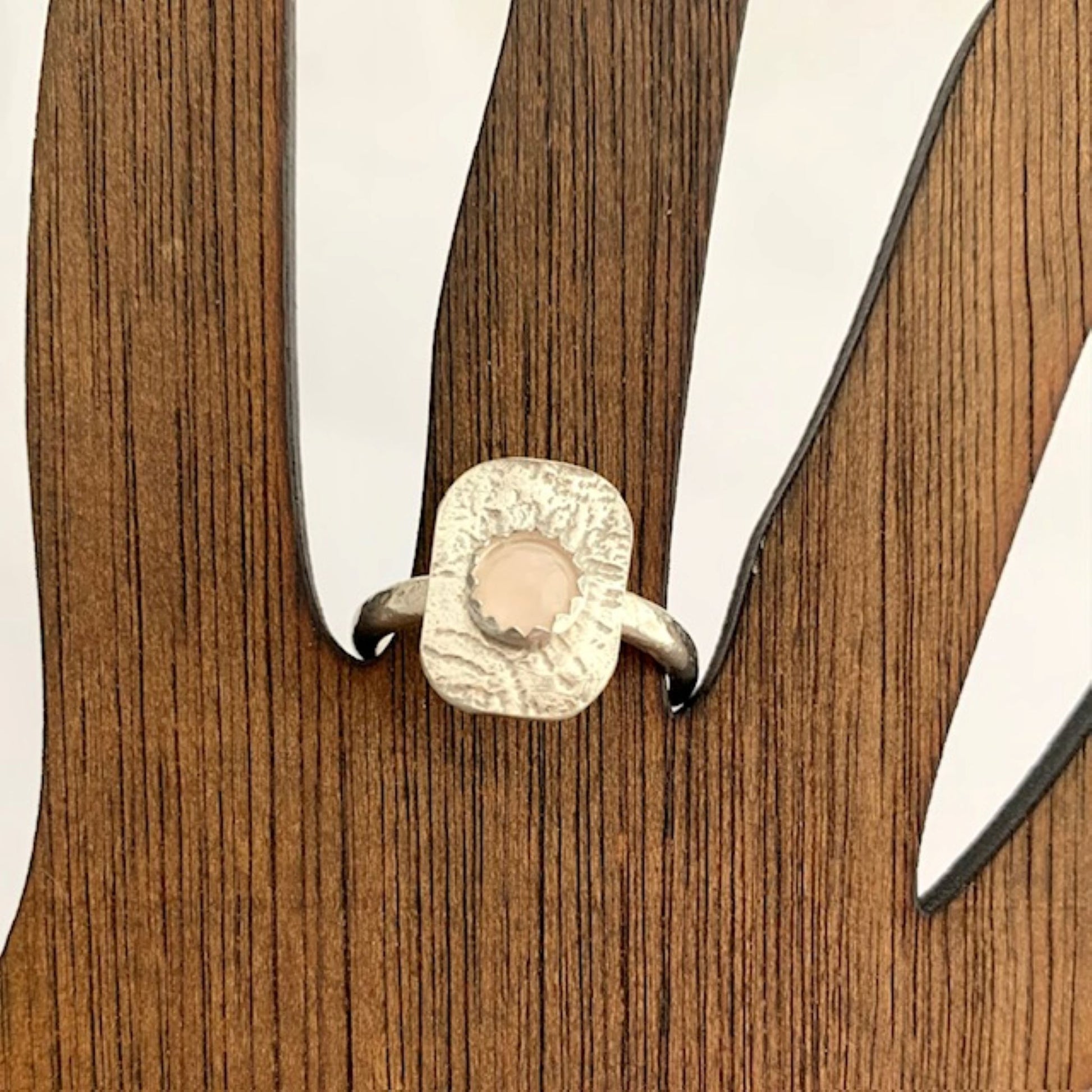 Rose Quartz Silver Gem Ring
