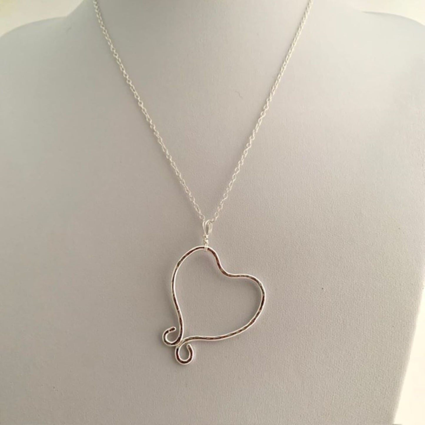 925 Sterling Silver Hammered Heart Pendant