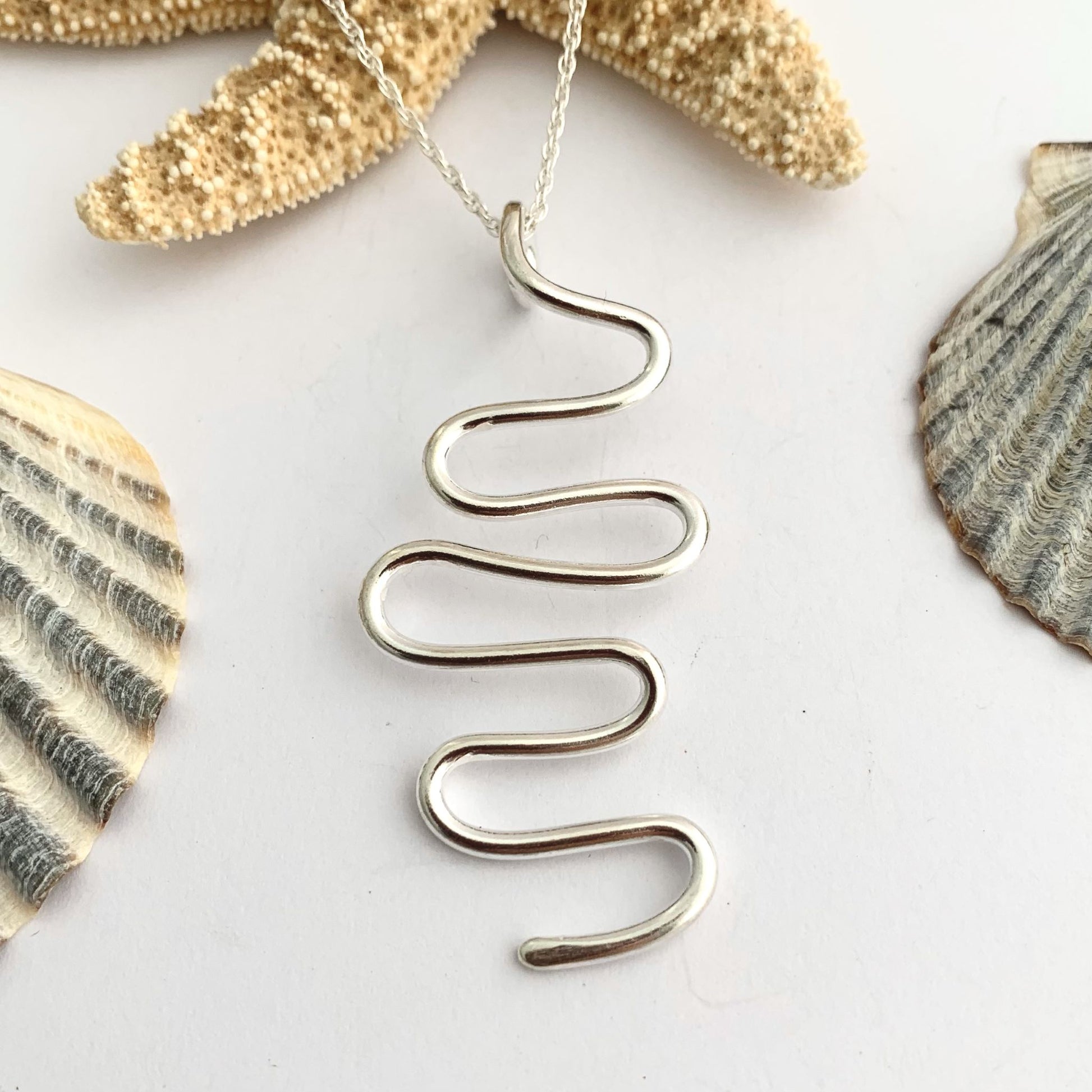 925 Sterling Silver Squiggly Necklace