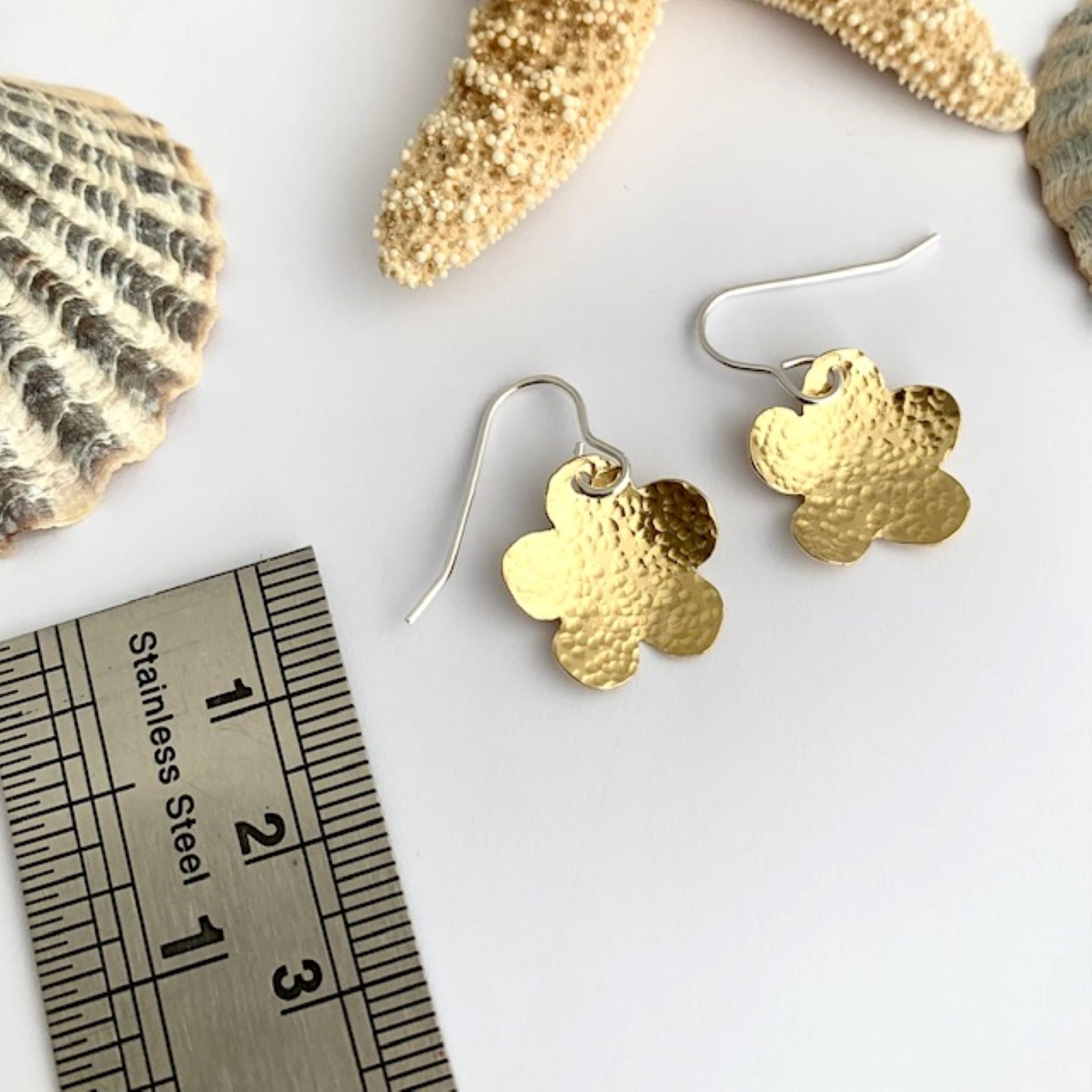 Brass Hammered Daisy Flower Drop Earrings