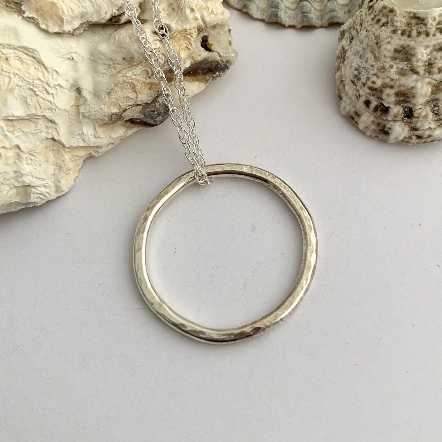 Rustic Hammered 925 Sterling Silver Infinity Circle Necklace 2