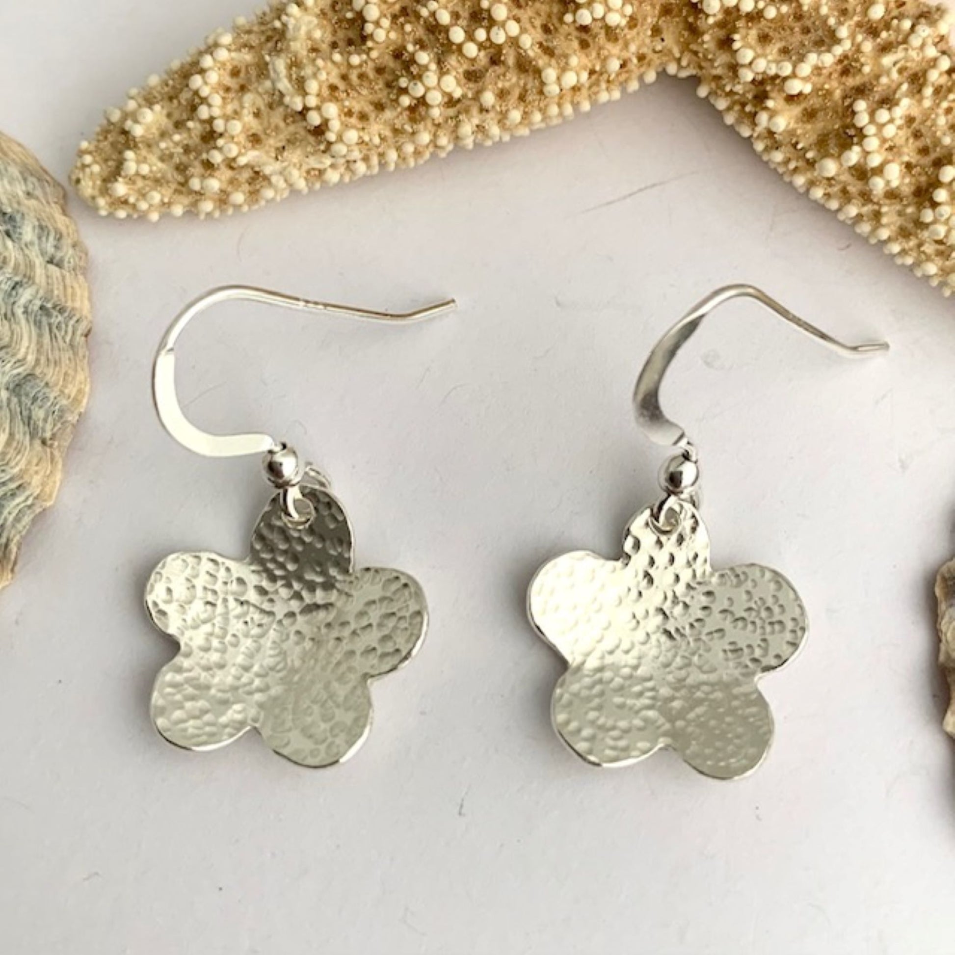 Textured Silver Flower Daisy Earrings